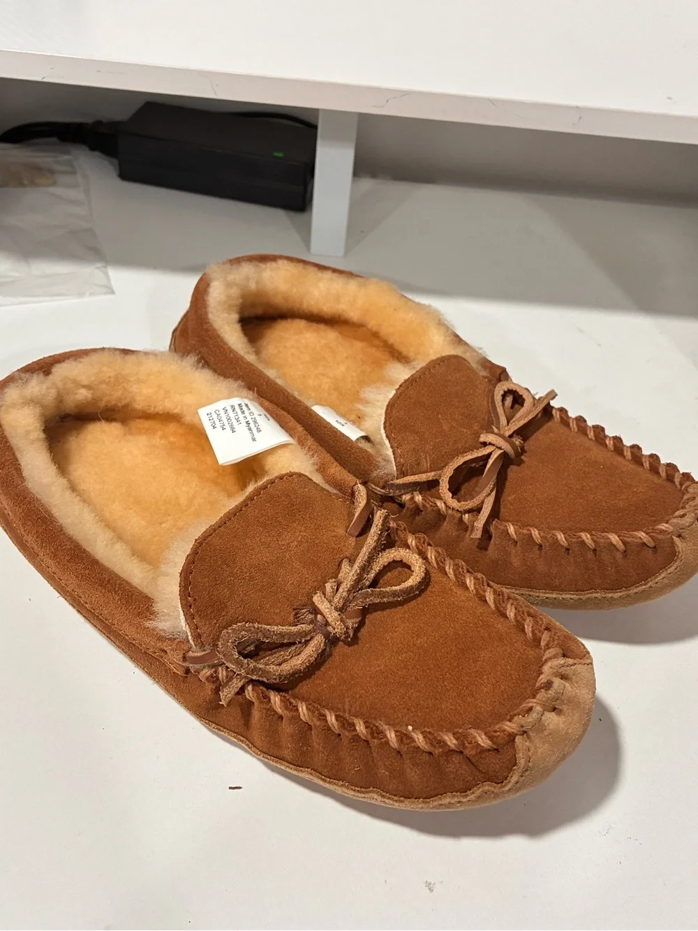 LL Bean Wicked Good Kids Brown Leather Fleece Lined Soft Sole Slippers Size 5